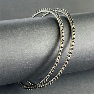 Women’s vintage dainty silver tone/ black twisted wire beaded bangle bracelets‎